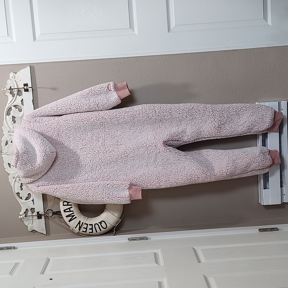 Victoria's Secret PINK Sherpa Hooded Onsie - Picture 7 of 10